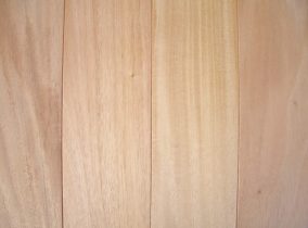 マホガニー無垢羽目板　無塗装　2400×10×90ミリ　10枚入 マホガニー無垢壁板・羽目板[10ミリ厚90ミリ幅長さ1800ミリ&frasl;ソリッド